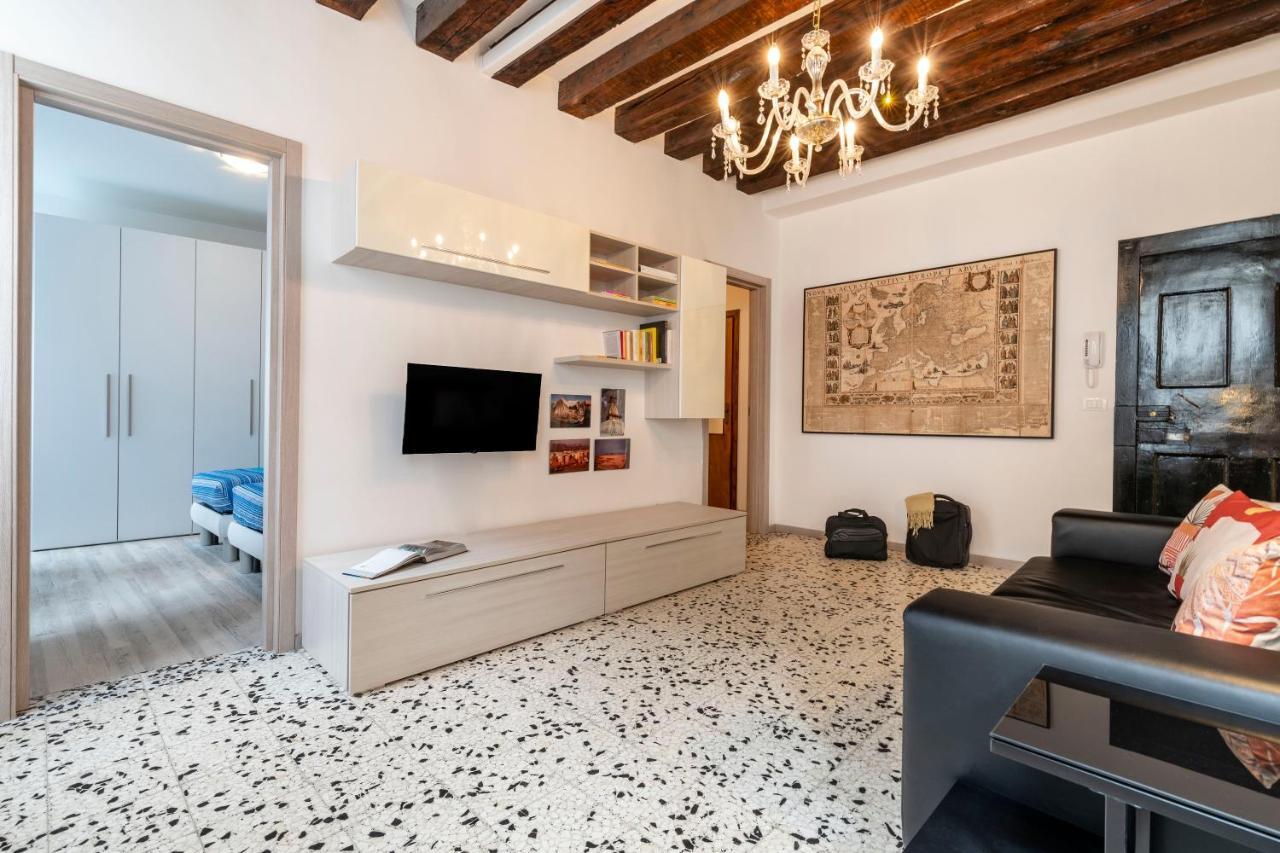Appartamento Ponte Squero Flat M0270423226 Venezia Esterno foto